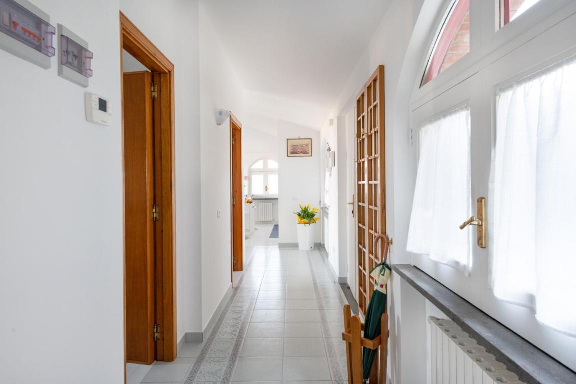 Sorrentovibes - Sea View Rooftop Apartment With Jacuzzi & Garden Buitenkant foto