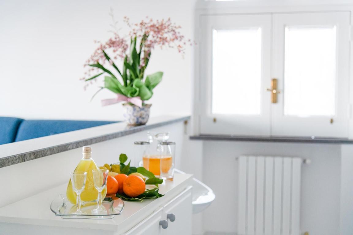 Sorrentovibes - Sea View Rooftop Apartment With Jacuzzi & Garden Buitenkant foto