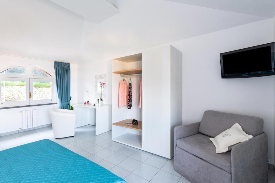 Sorrentovibes - Sea View Rooftop Apartment With Jacuzzi & Garden Buitenkant foto